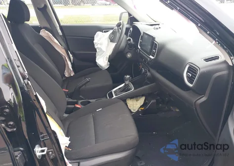 2021 Hyundai Venue Se из США, поврежденный, VIN KMHRB8A38MU067402